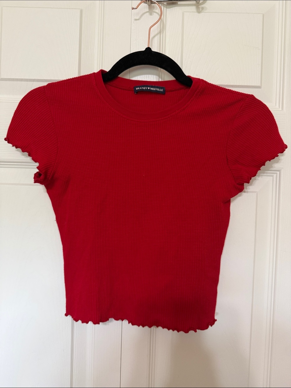 Brandy Melville Bright Red Ribbed Lettuce-Edge Short Sleeve Tee